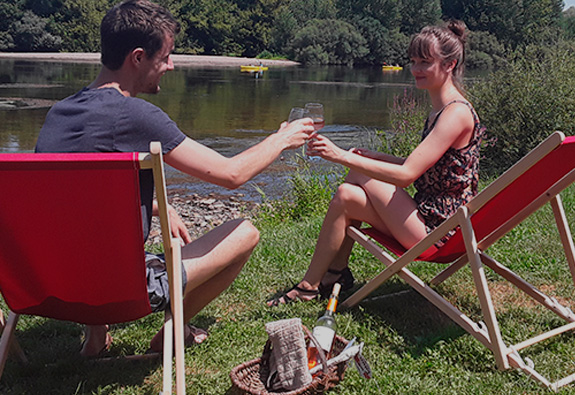 camping bord de riviere siorac